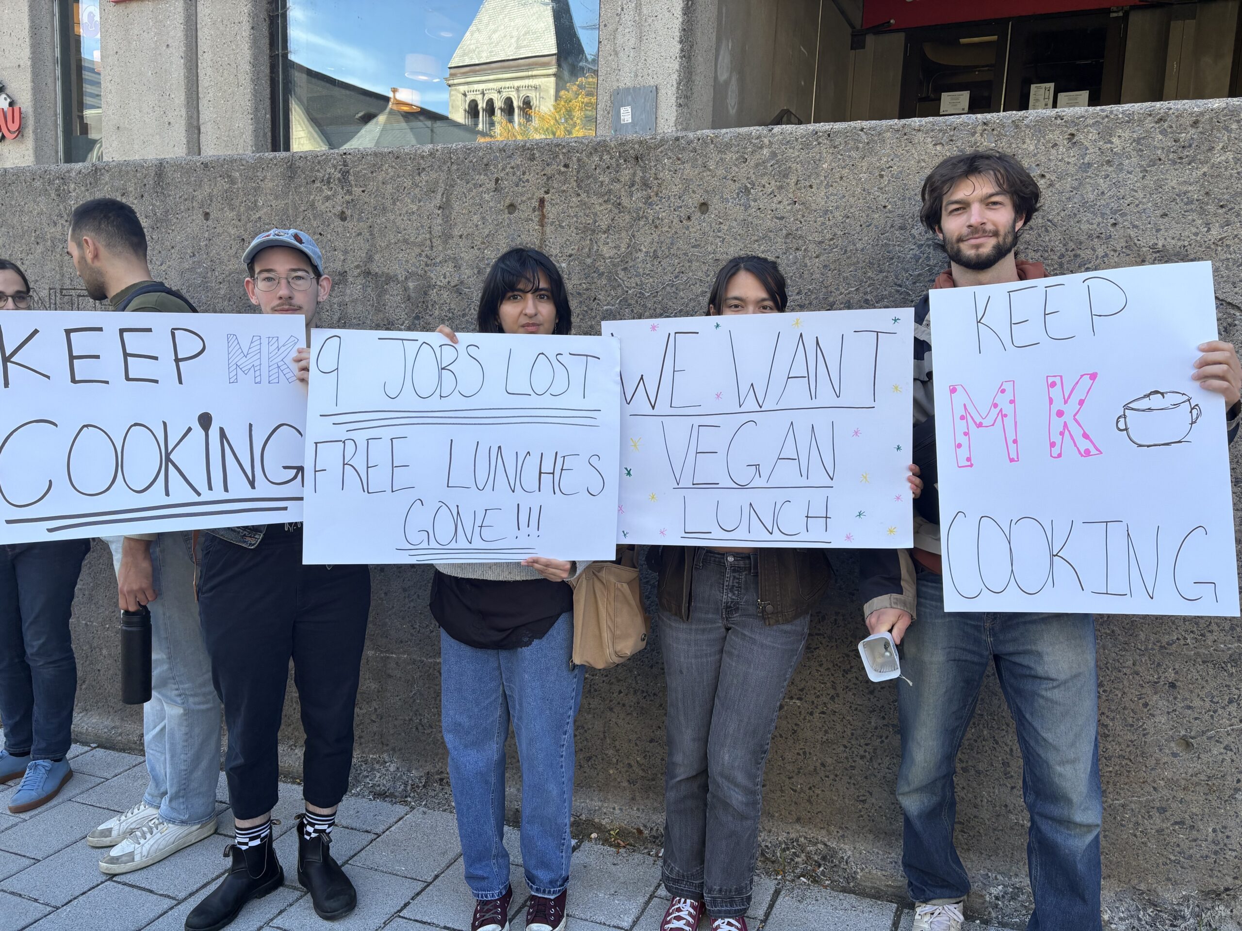 SSMU Cuts Midnight Kitchen