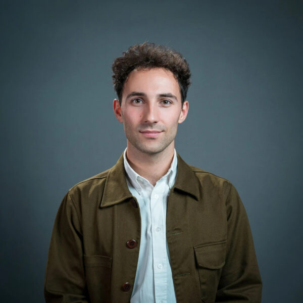 Reporting in a Warzone